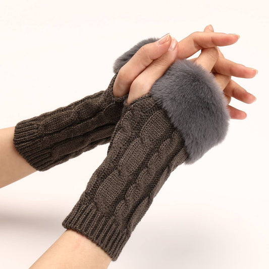 DIAMOND-SHAPED TWISTED GLOVES_CWAG0104