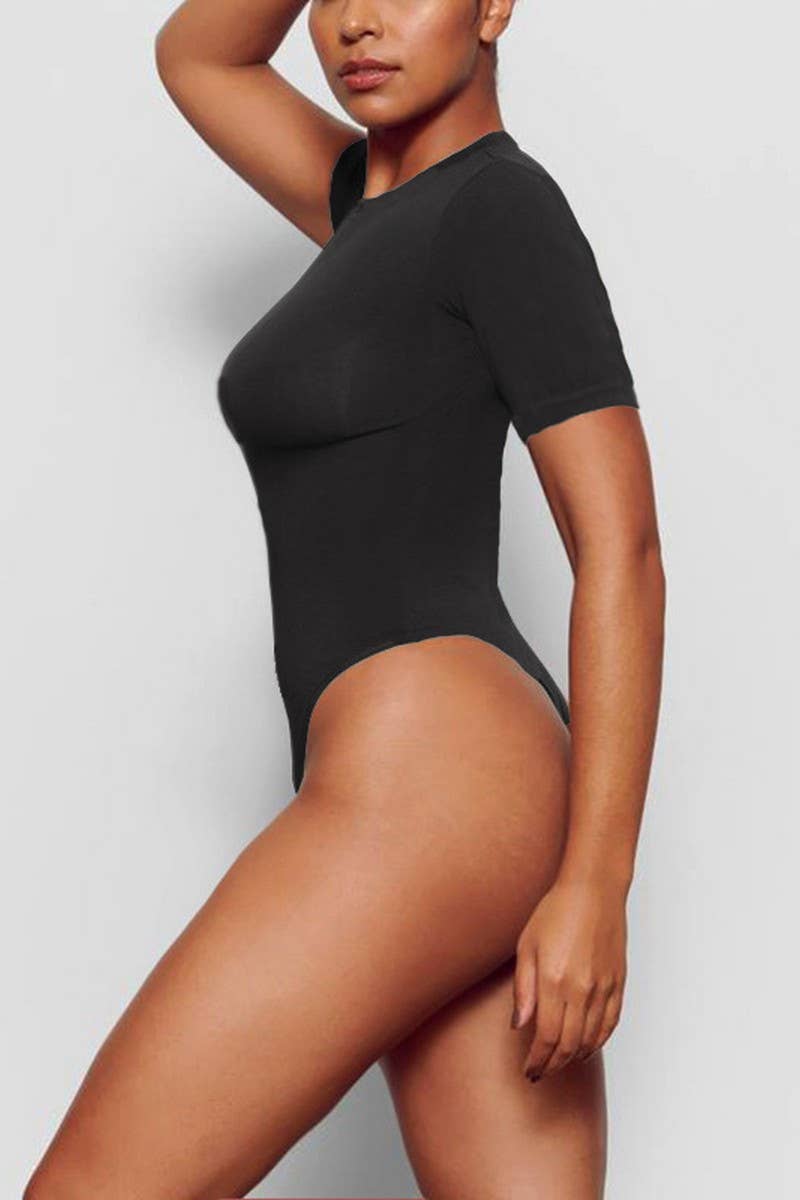 CWSBSS0047_SOLID COLOR SHORT-SLEEVED BODYSUIT