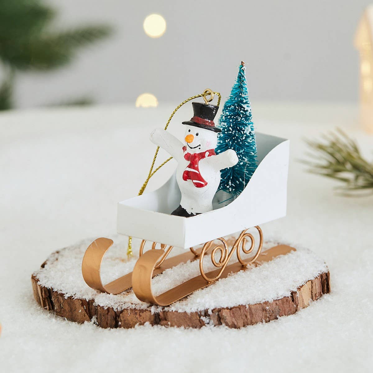 CWMM10417_CHRISTMAS SLEIGH ORNAMENT NORDIC DECOR