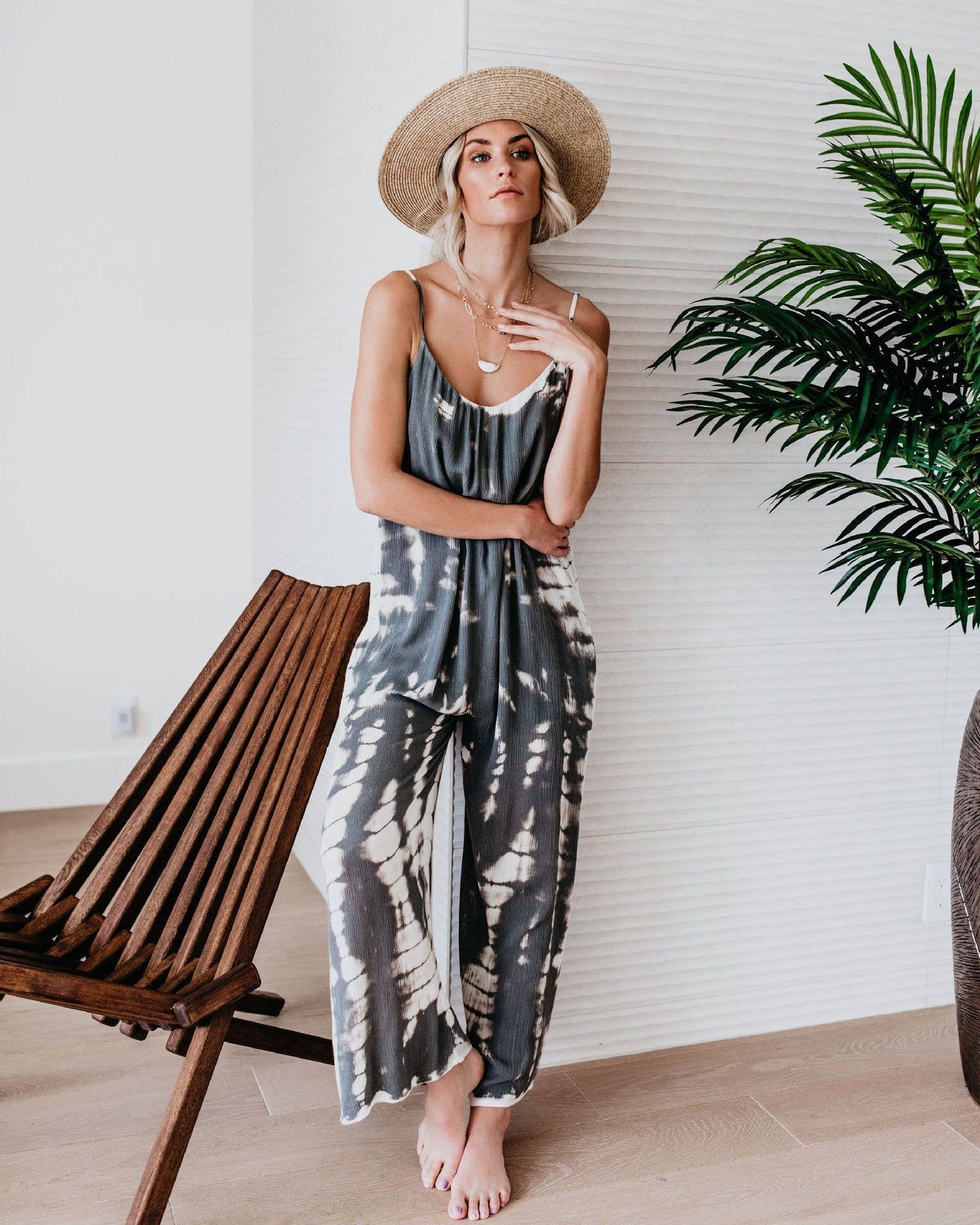 Abstract printed strappy sexy wide-leg jumpsuit