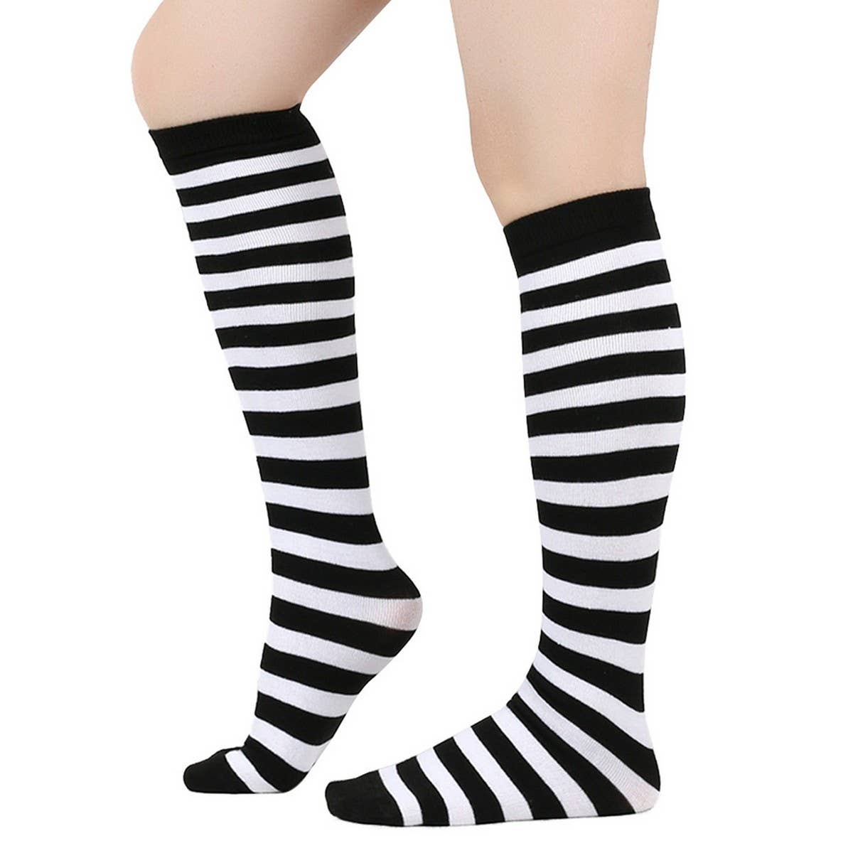 CWMM10060_STRIPED KNEE-HIGH SOCKS FOR CHRISTMAS