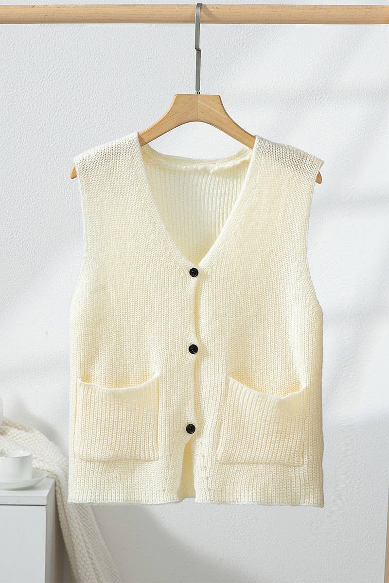 CWOV0791_SOLID V-NECK SINGLE BUTTON KNIT VEST