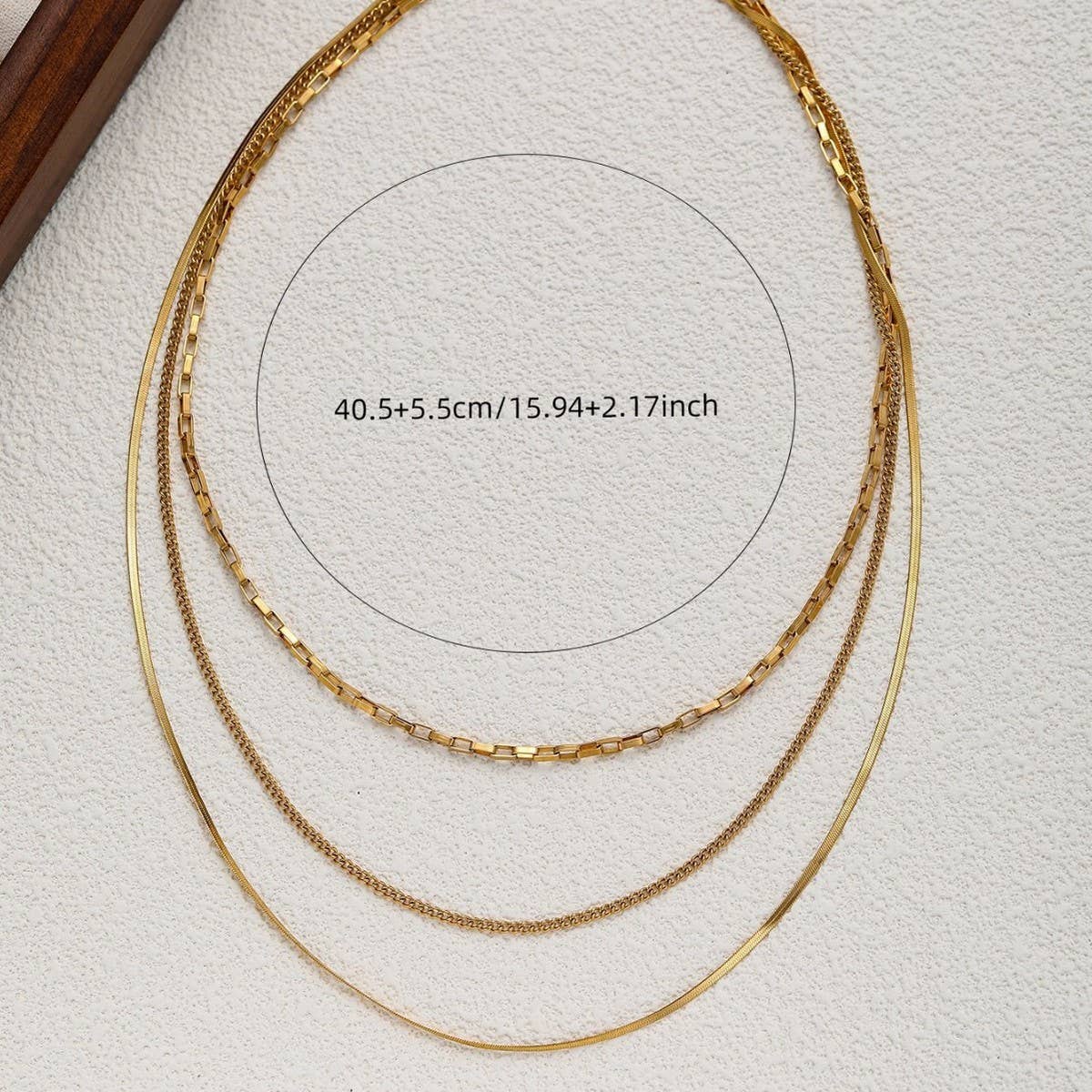 FASHIONABLE 18K GOLD PLATED THREE-LAYER NECKLACE_CWMM3629