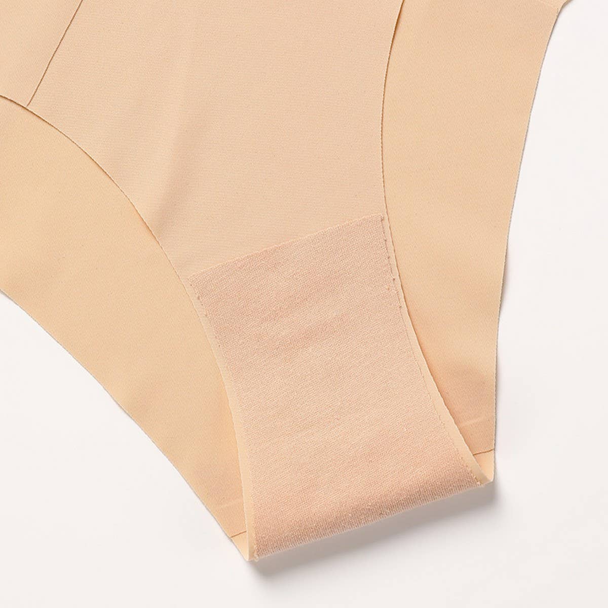 TRACELESS ICE SILK UNDERWEAR TRIANGLE UNDERWEAR