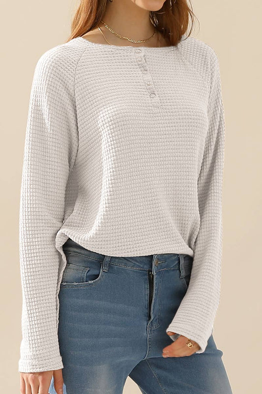 CWTTL1099-P-M_R NECK EYELET REGLAN SWEATER KNIT TOP