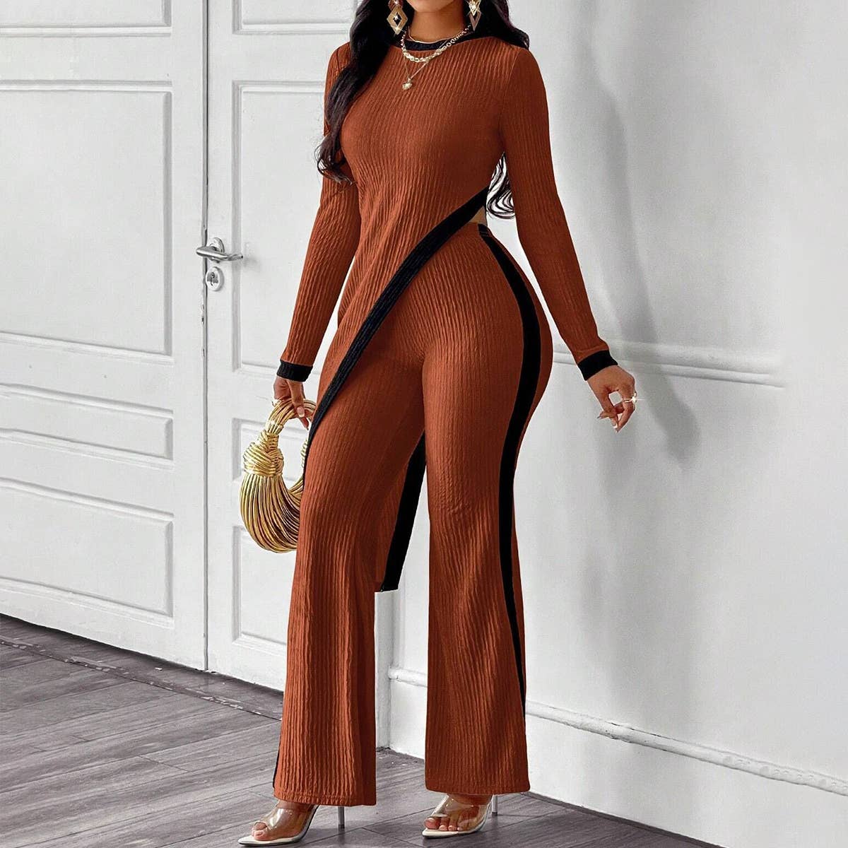 COLOR CONTRAST SLIT T-SHIRT STITCHING PANTS SET