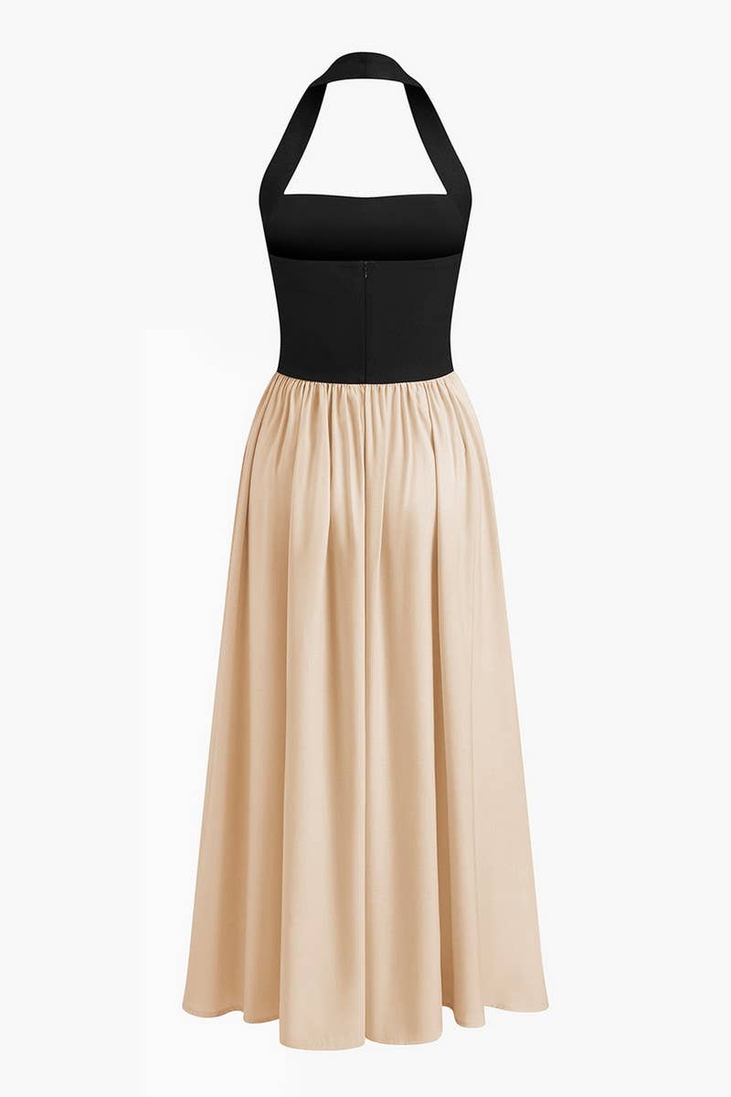 CWDMD6425_BLACK AND WHITE HALTER BACKLESS FITTED MAXI DRESS