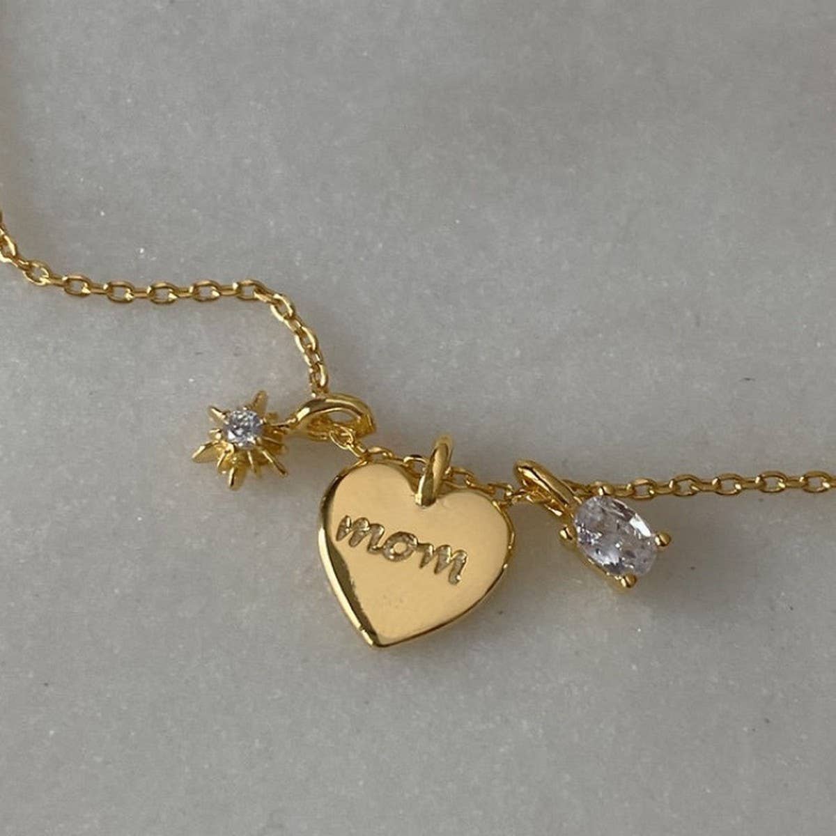 NEW CREATIVE LETTER ZIRCON LOVE PENDANT NECKLACE