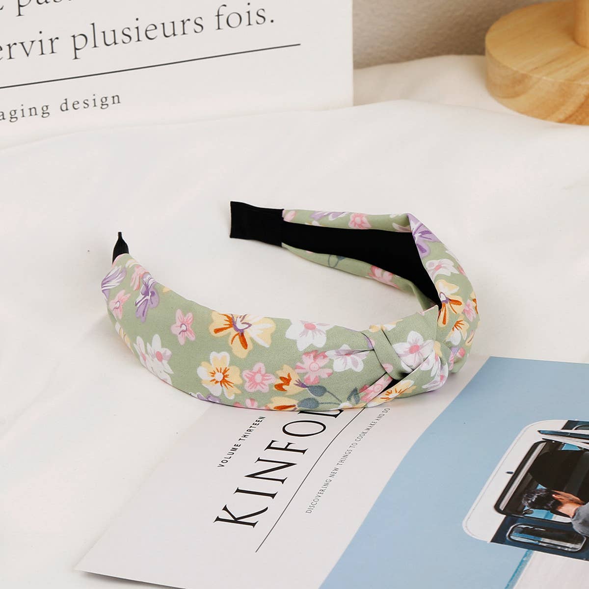 RETRO FLOWER WIDE BRIM HEADBAND_CWAHA1679