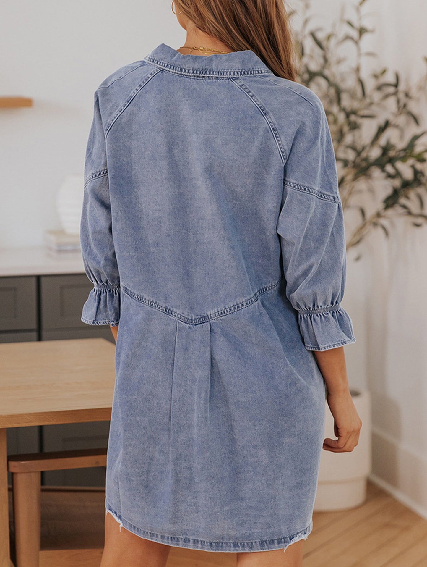 Single-row multi-button denim dress