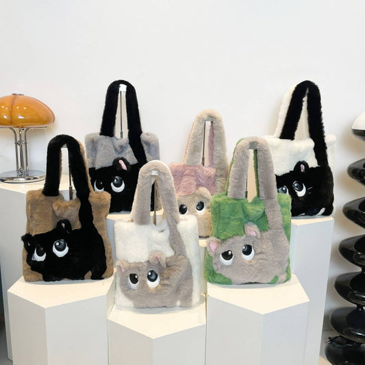 WINTER CAT CARTOON PATCHWORK EMBROIDERY PLUSH BAG_CWAB3916