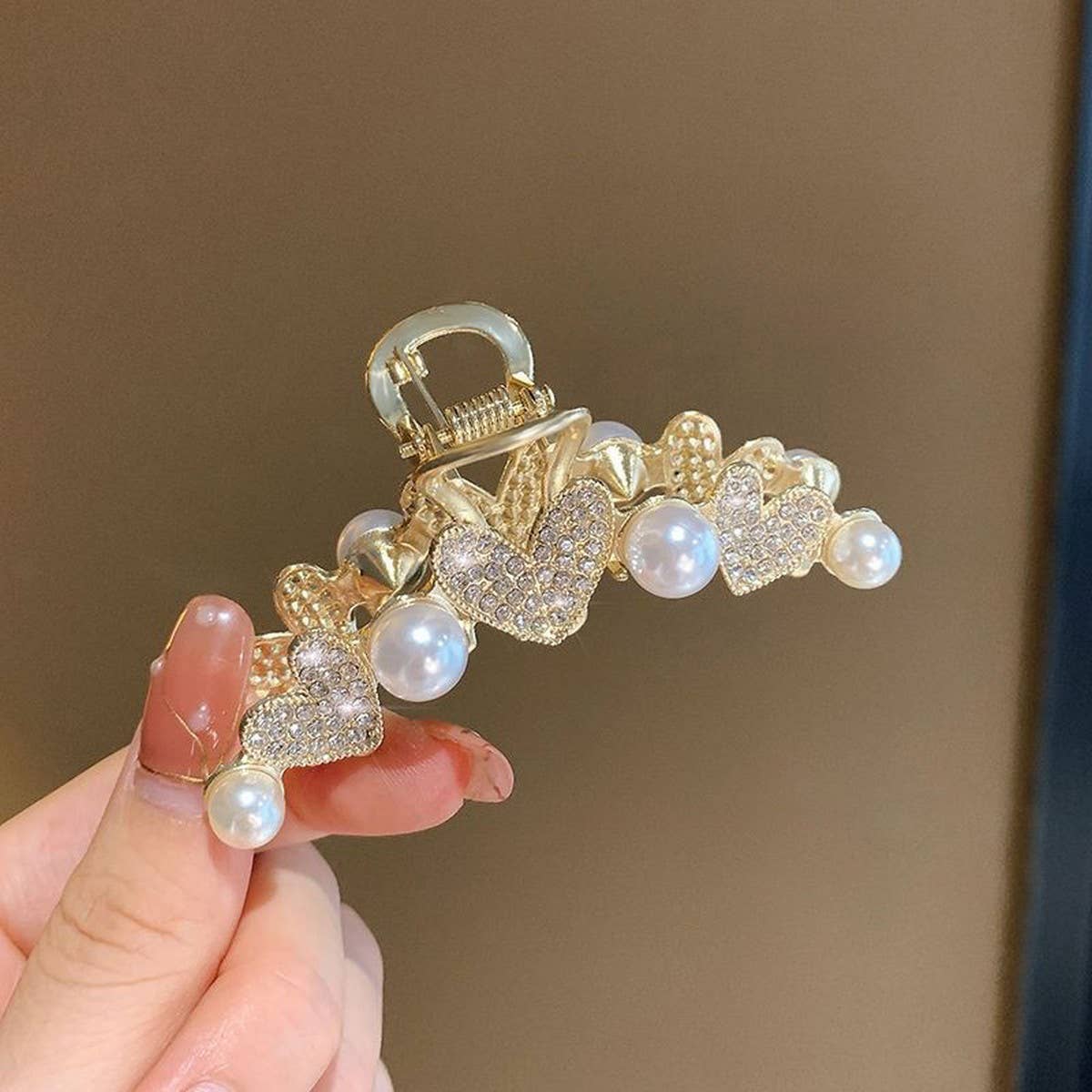 FULL DIAMOND HEART PEARL SHARK CLIP HAIRPIN