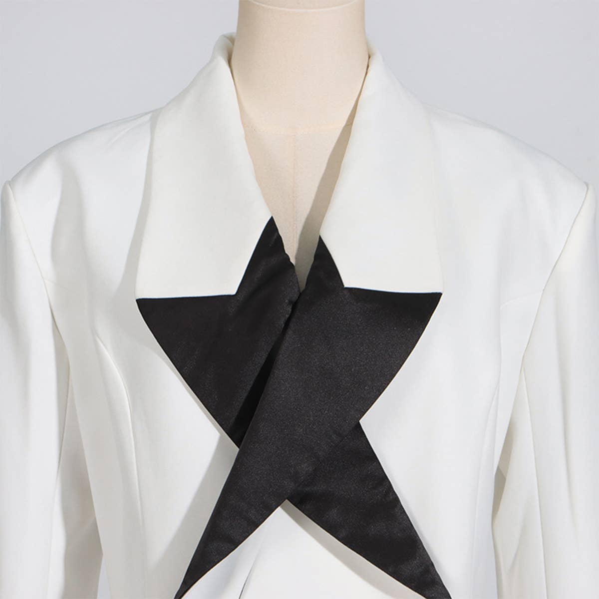 Designer Colorblock Blazer ? Trendy Spring Fit