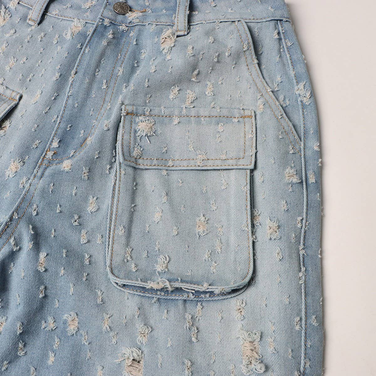 WASHED AND DISTRESSED STRAIGHT LEG JEANS