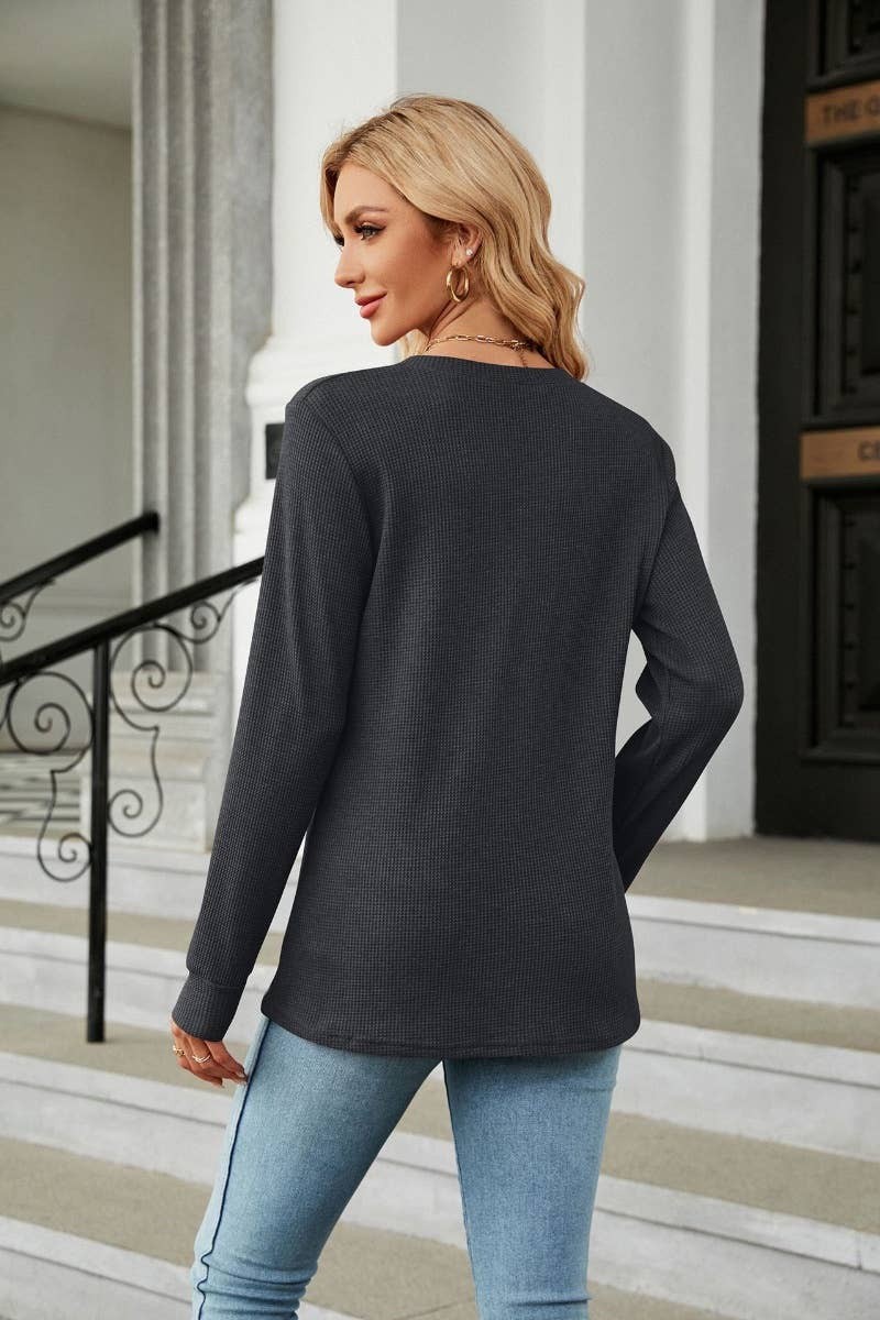 CWTBLL2804_SOLID COLOR V-NECK LONG SLEEVE BUTTON-UP TOP