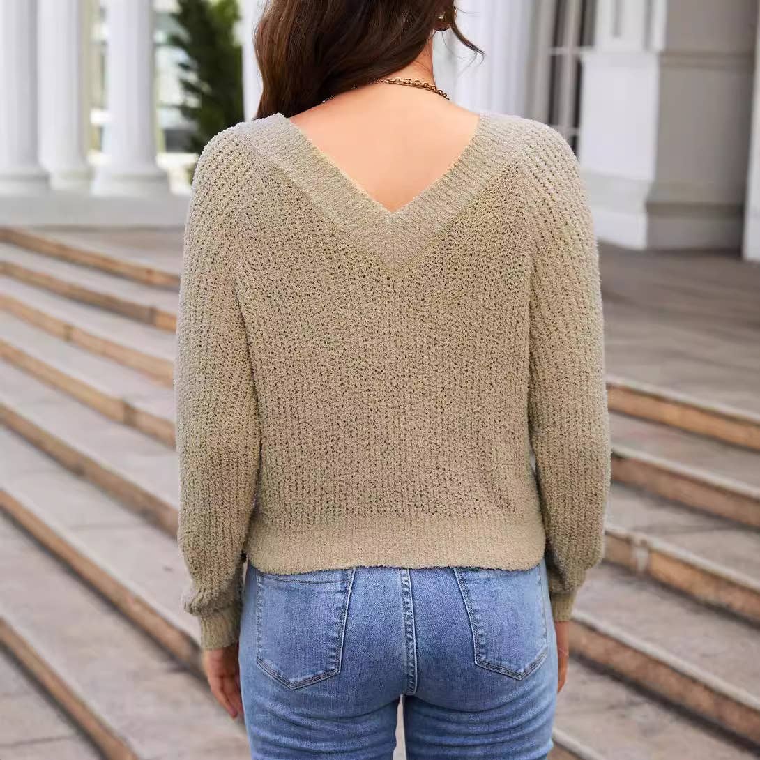 DOUBLE V-NECK SOLID SHORT PULLOVER SWEATER