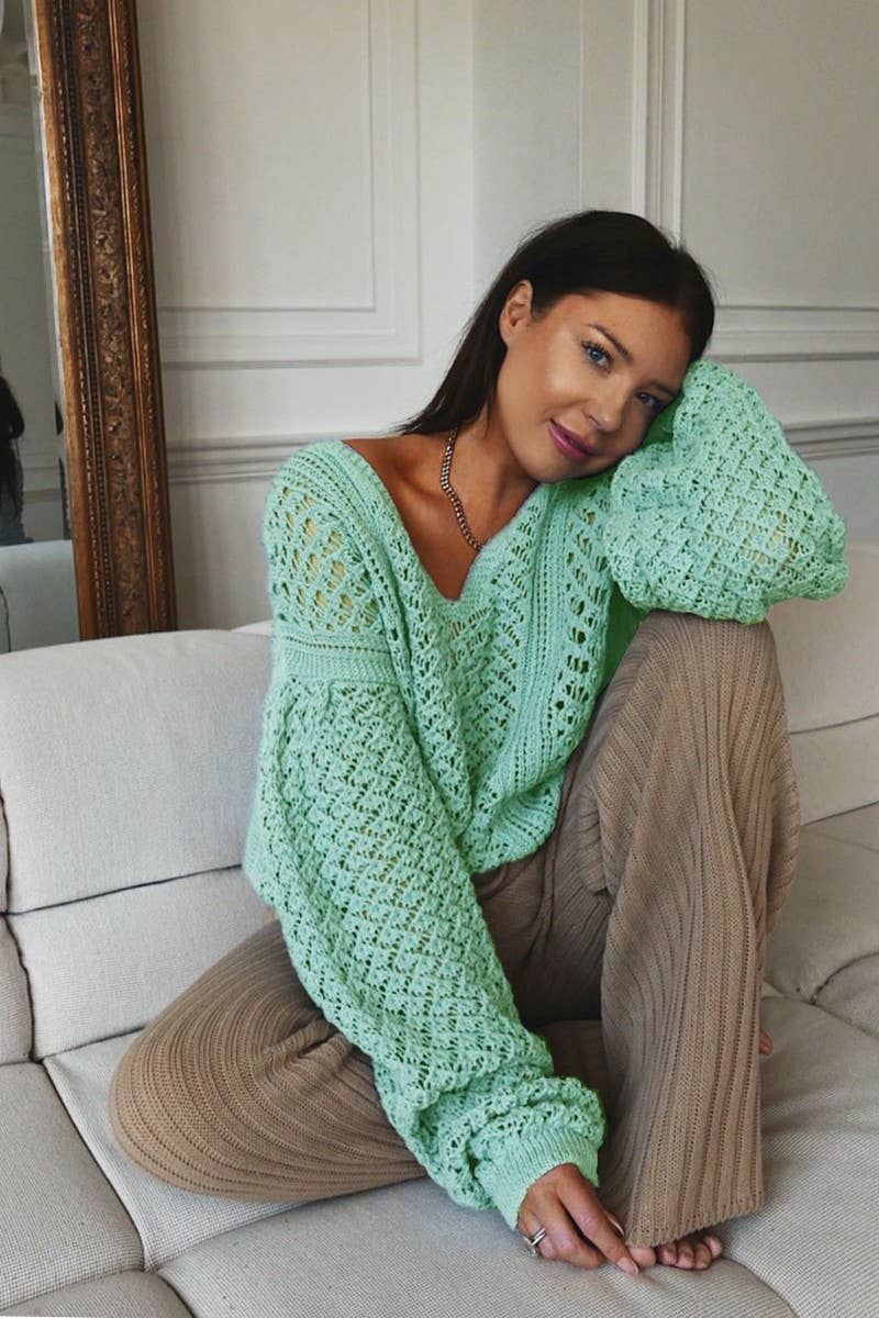 CWOSWL3168_HOLLOW V-NECK KNITTED CROCHETED SWEATER