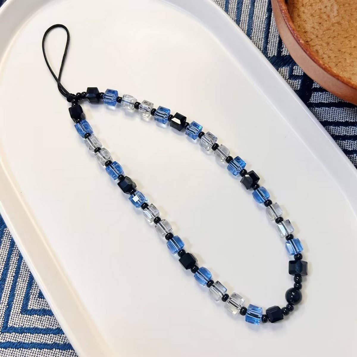 CWMM8715_FASHION GEOMETRIC SQUARE CRYSTAL PHONE STRAP