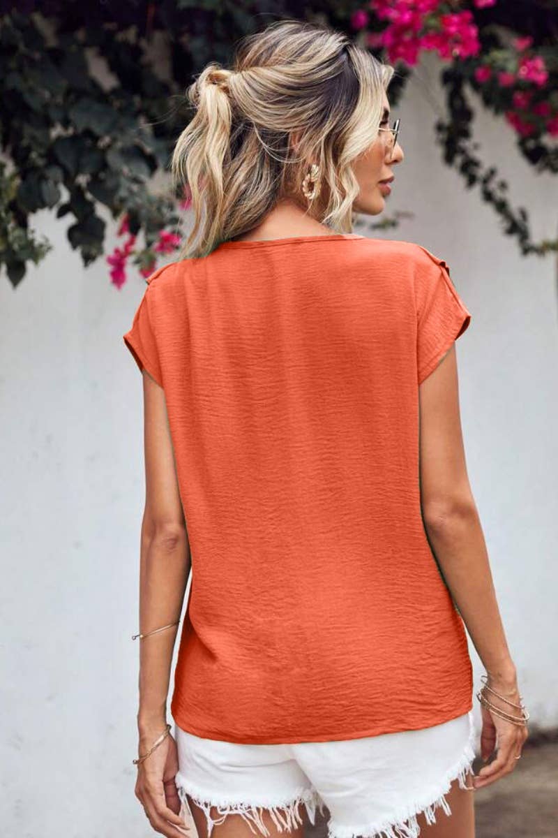 CWTBLS0665_WOMEN'S SHORT-SLEEVED V-NECK RUFFLED TOP