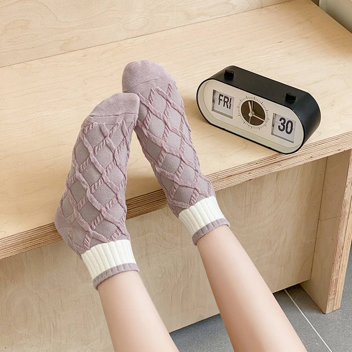 CWMS2499_SPRING AND SUMMER TARO PURPLE DIAMOND SOCKS