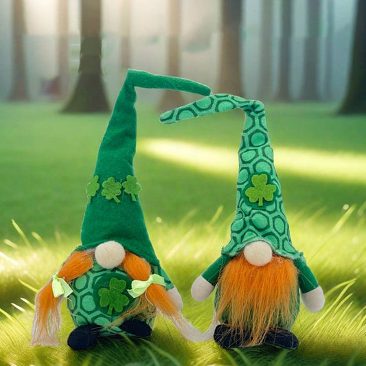 ST. PATRICK'S DAY STANDING DOLL ORNAMENT_CWMM3436