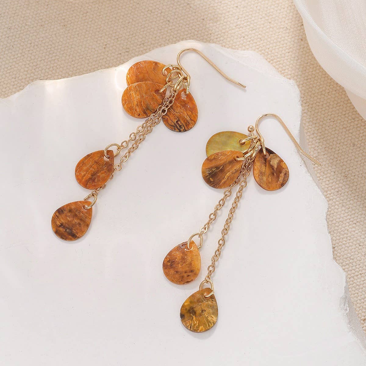 NEW SHELL BEADED PENDANT EARRINGS