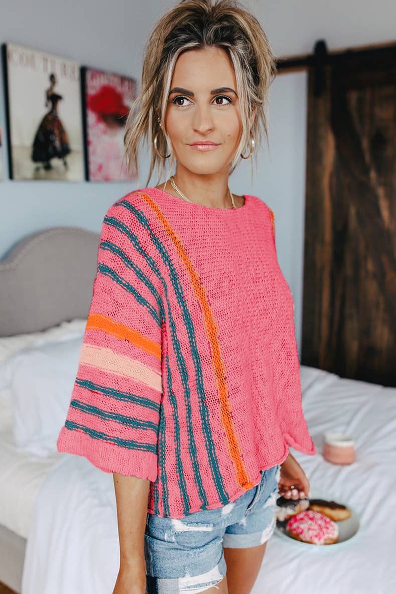 CASUAL CREW-NECK SWEATER IN CONTRASTING COLORS