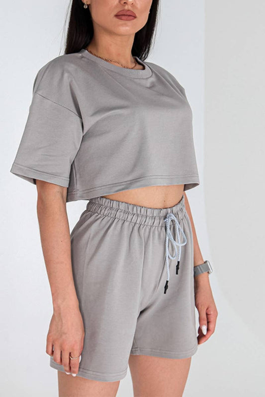 CWSS0528_CREW-NECK SHORT-SLEEVED TOP AND SHORTS SUIT