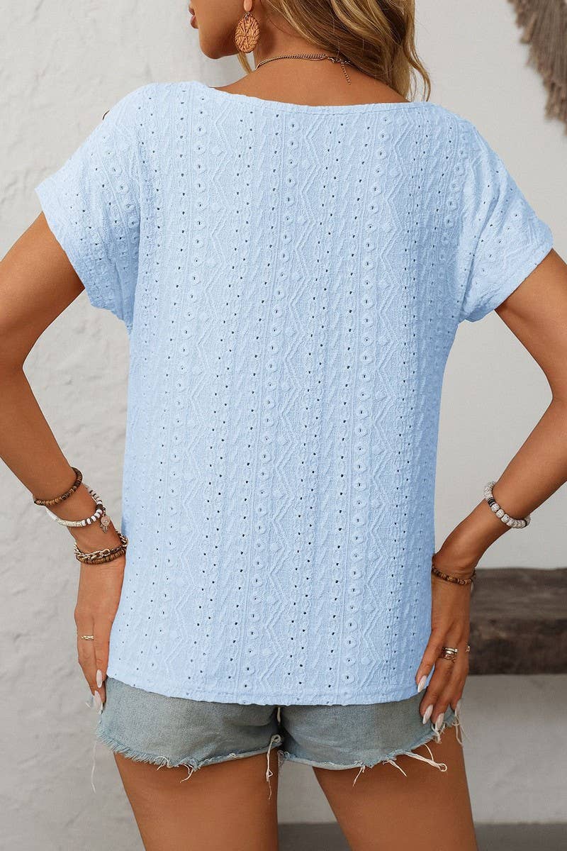 CWTBLS1709_ROUND NECK BUTTON SHORT SLEEVE CUTOUT TOP