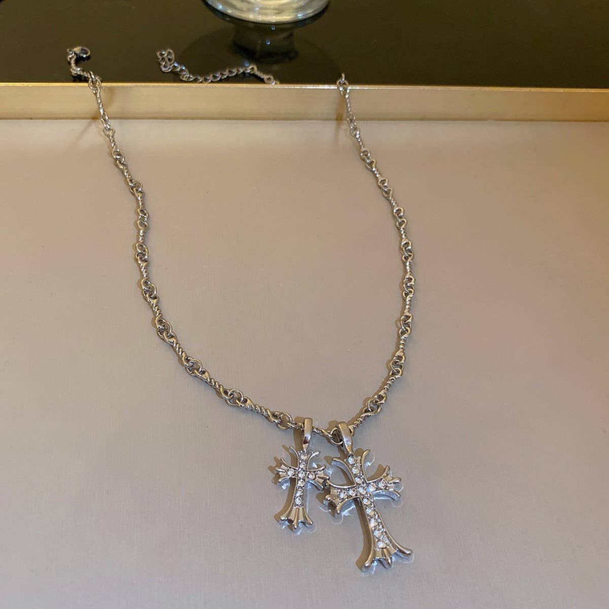 TEMPERAMENT CROSS NECKLACE