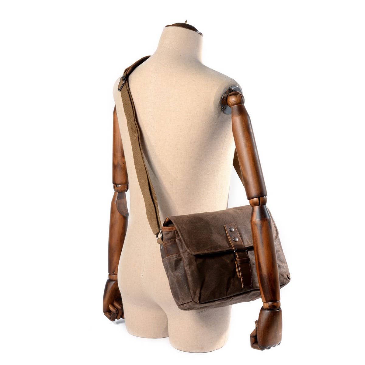 Waterproof Waxed Canvas DSLR Camera Satchel_CWAB5557