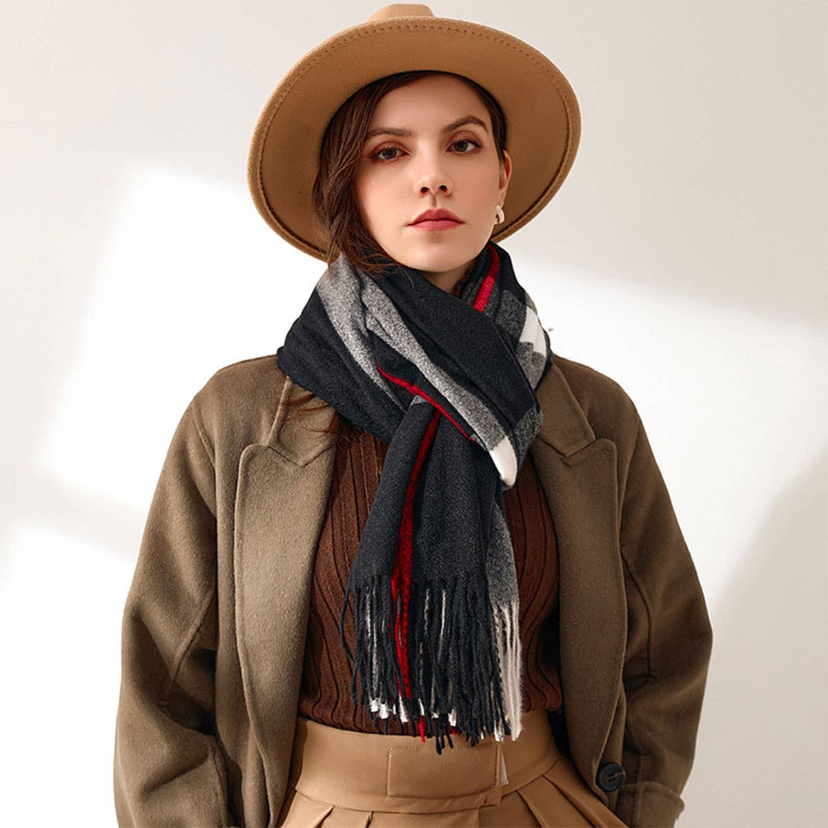 Sweet Stripe Winter Scarf ? Soft Mid-Length Wrap