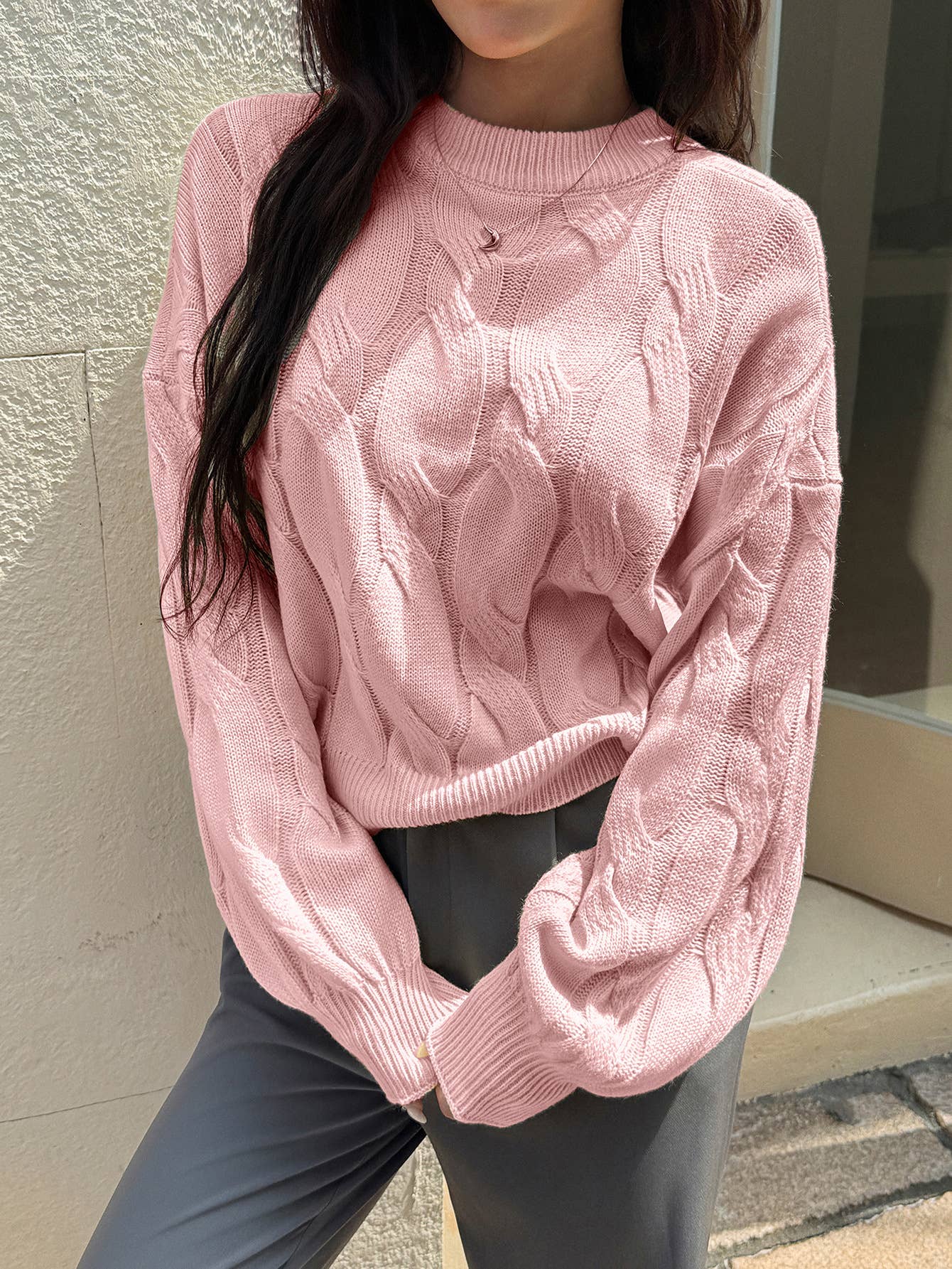 casual and simple long-sleeved base sweater