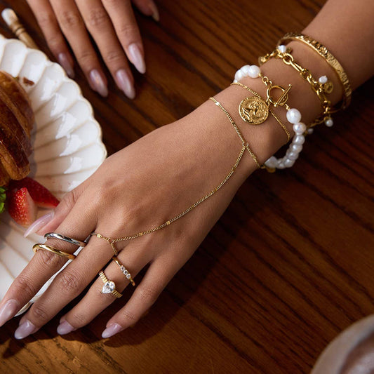 18K Gold Freshwater Pearl Bracelet, Chic Design_CWAJE4697