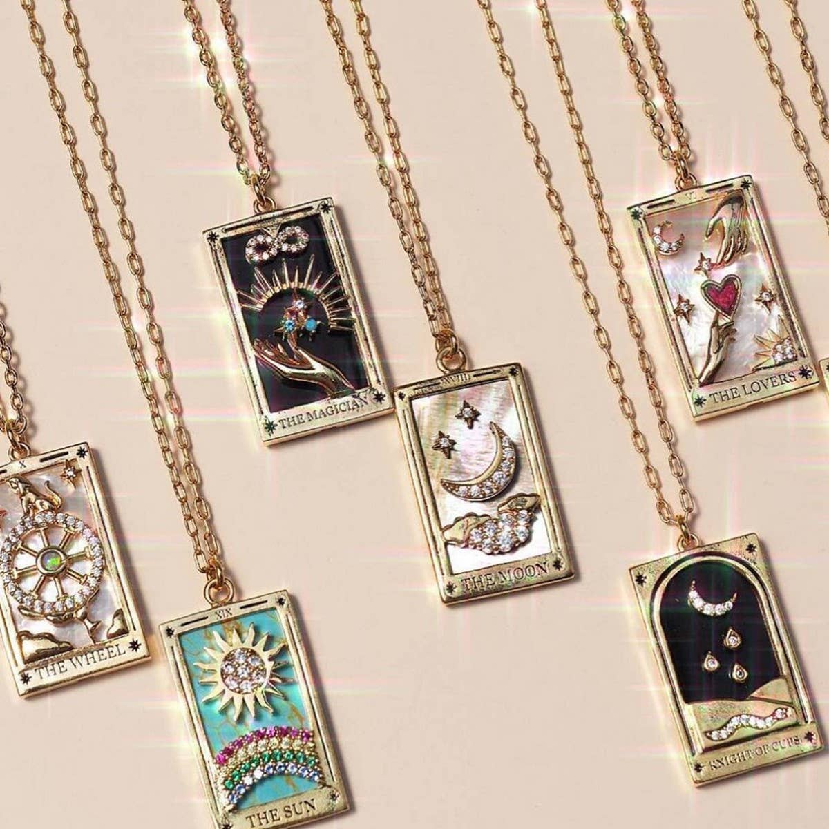NEW RETRO DIAMOND DROP OIL SQUARE NECKLACE