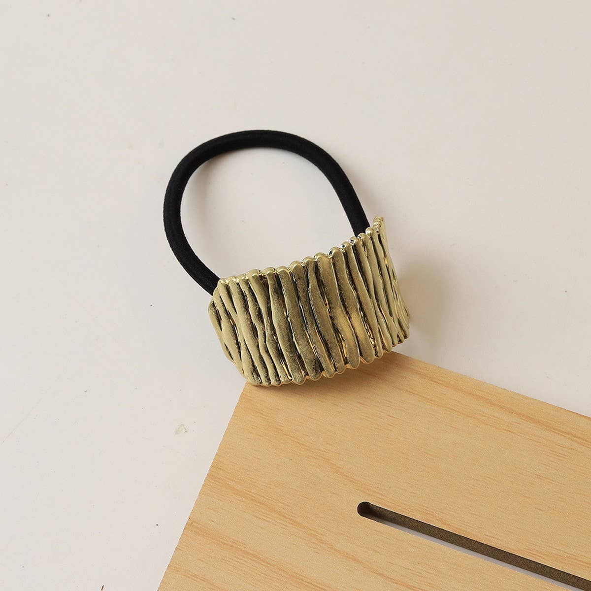 STRIPED FASHION SIMPLE HAIR SCRUNCHIE_CWAHA2679