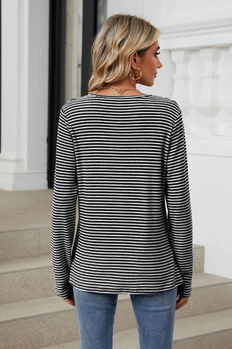 CWTBLL1890_CREW-NECK BUTTON-UP LONG-SLEEVED STRIPED TOP