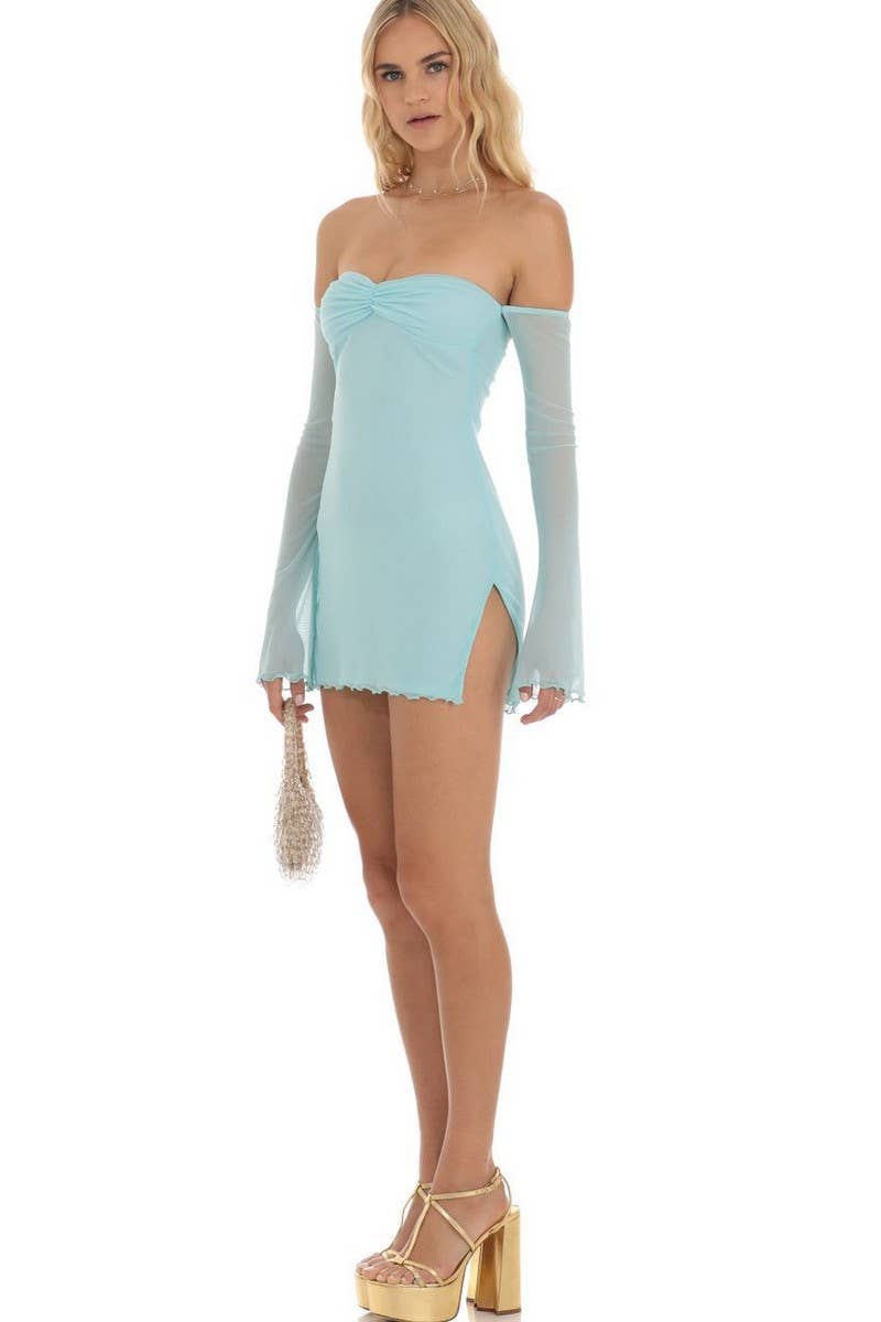 CWDTD0481_OFF SHOULDER FLARE SLEEVE STRAPLESS BODYCON DRESS