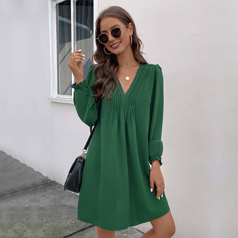 DEEP V-NECK PLEATED LONG-SLEEVED DRESS