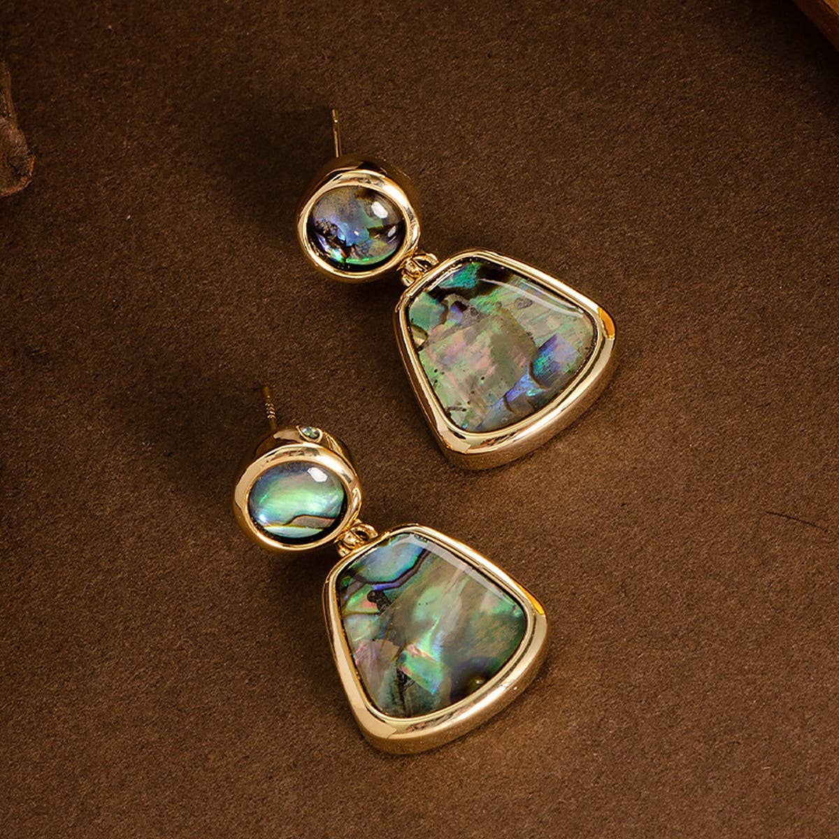 SILVER NEEDLE EARRINGS WITH NATURAL ABALONEPENDANT