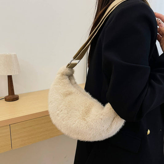 WINTER LIGHT CASUAL VERSATILE SHOULDER PLUSH BAG_CWAB3920