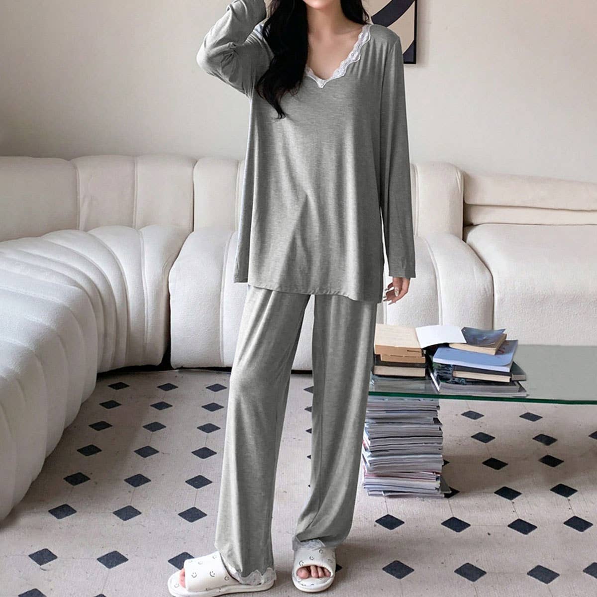 COMFORTABLE LONG SLEEVE PAJAMAS TWO PIECE SET
