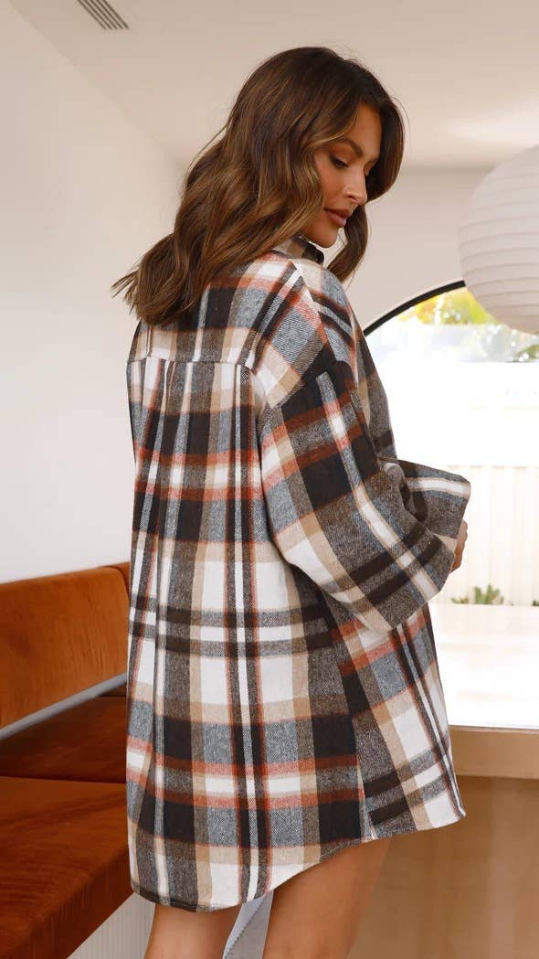 Checkered lantern long-sleeved shirt