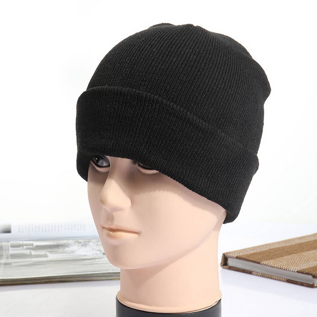 CWAH04340_MENS BLACK PLAIN KNIT BEANIE HAT POLYESTER