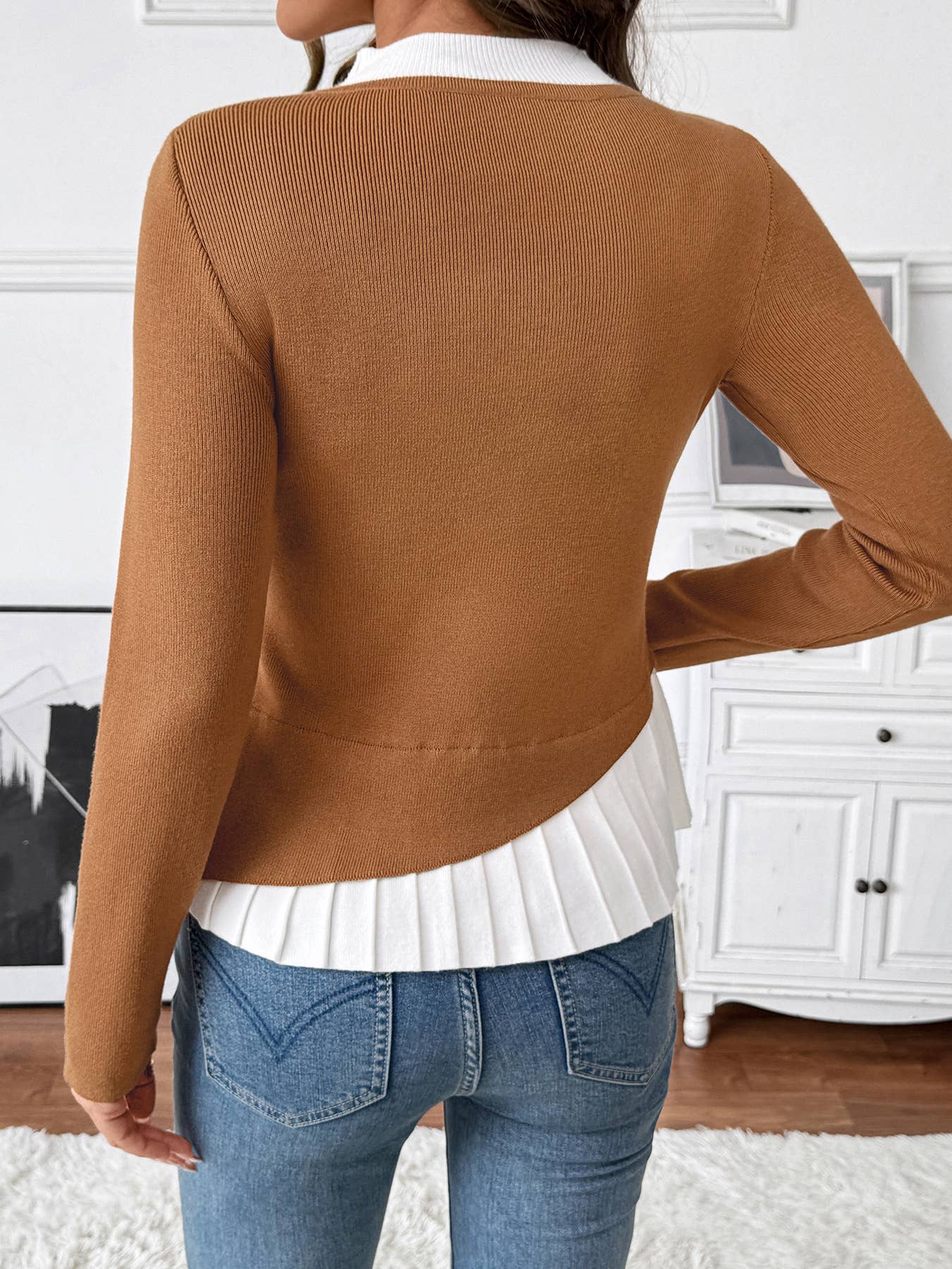 Color-blocking spliced slim-fit knitted sweater
