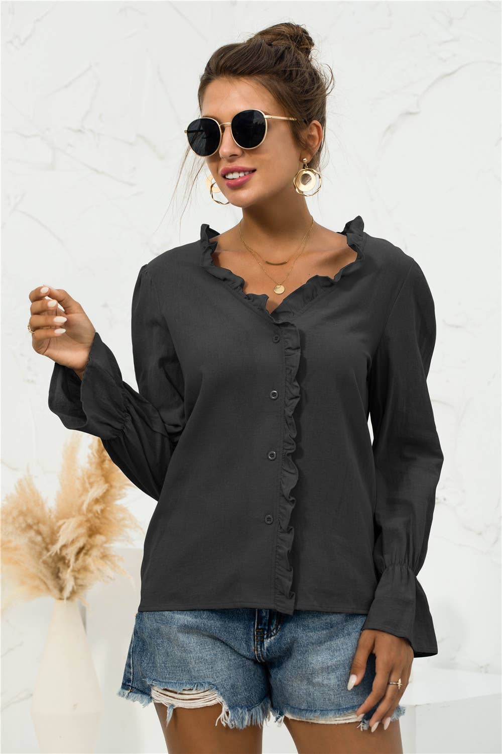 Casual V-neck ruffled button-down shirt