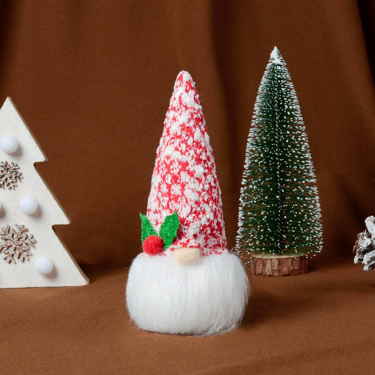CHRISTMAS TREE PENDANT LUMINOUS FACELESS DOLL
