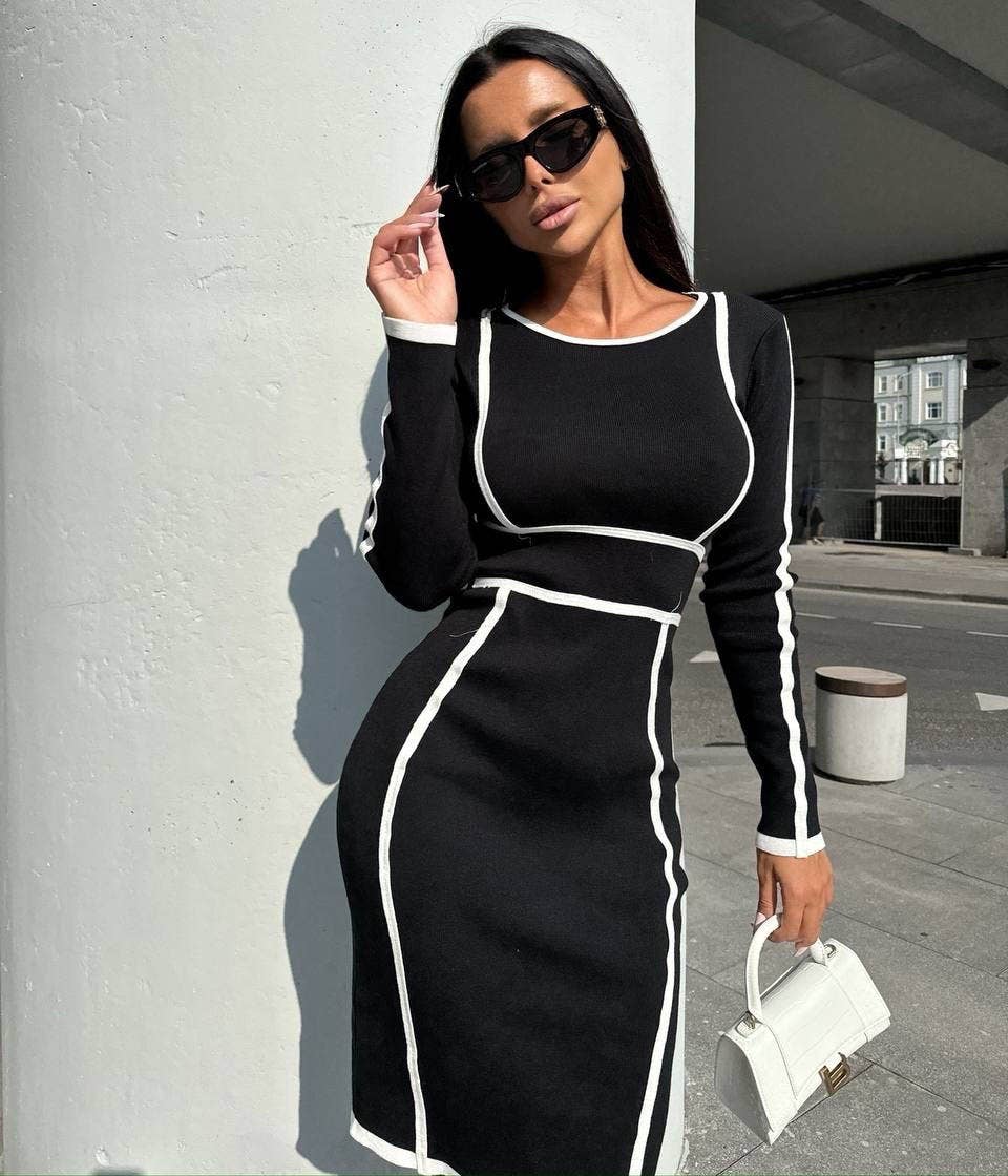 CREW NECK LONG SLEEVE PATCHWORK COLOR DRESS