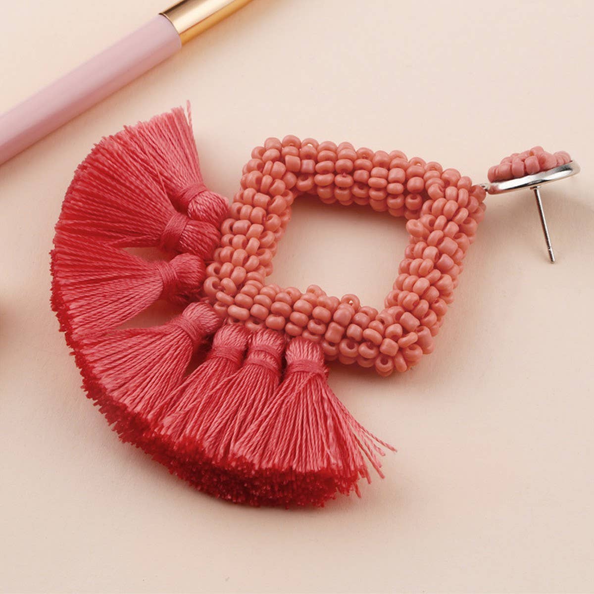 GEOMETRIC DIAMOND SHAPED RICE BEAD TASSEL EARRINGS