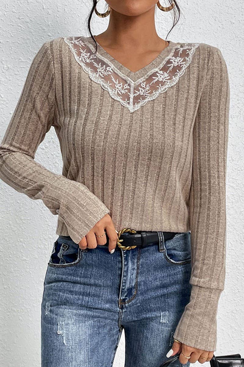 CWTBLL4037_COLORBLOCK V-NECK LONG SLEEVE KNIT SWEATER